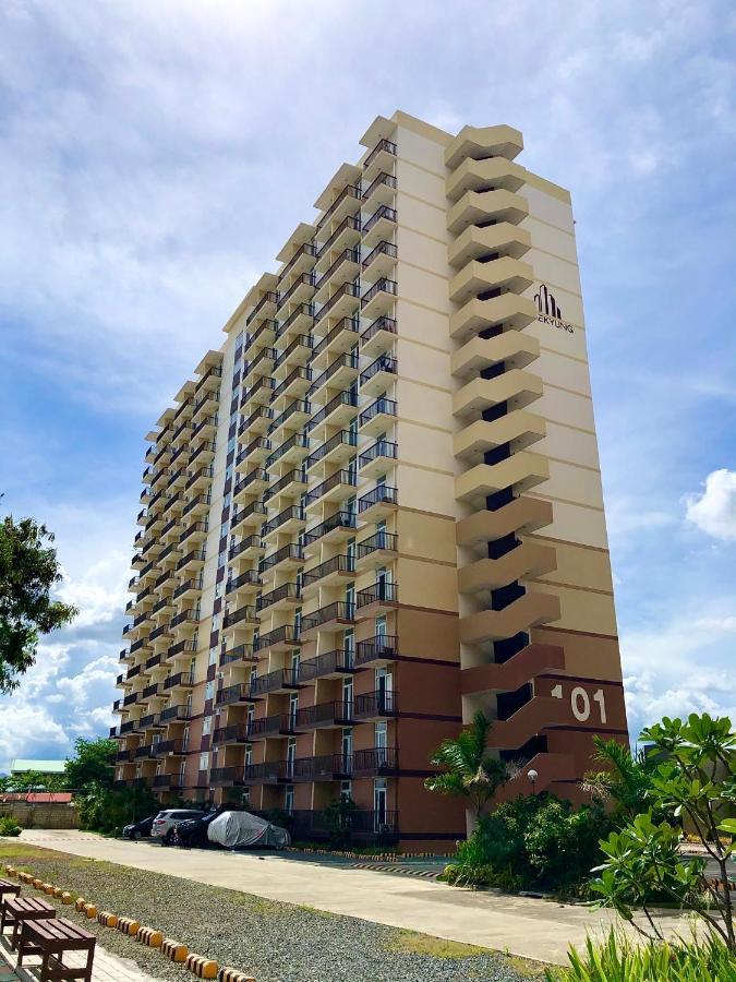 Condo W/ Balcony Near Mactan International Airport Lapu-Lapu City Buitenkant foto