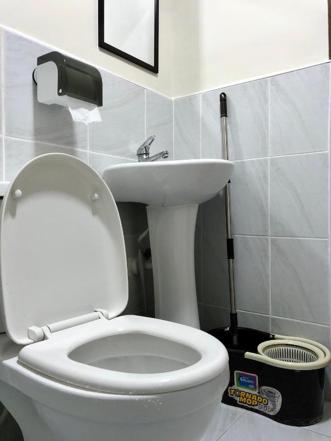 Condo W/ Balcony Near Mactan International Airport Lapu-Lapu City Buitenkant foto